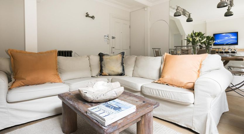 Photo of Garden Apartment in Chelsea