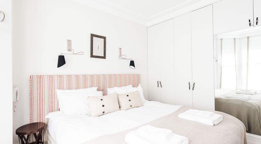 Photo of Garden Apartment in Chelsea