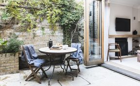 Photo of Garden Apartment in Chelsea