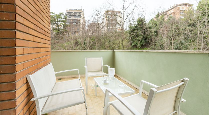 Photo of Waning Quarter