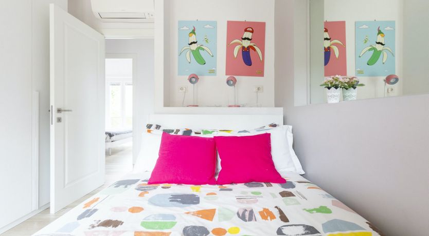 Photo of Waning Quarter