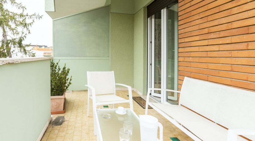 Photo of Waning Quarter