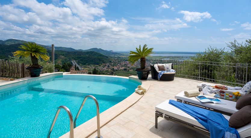 Photo of Distant Horizon