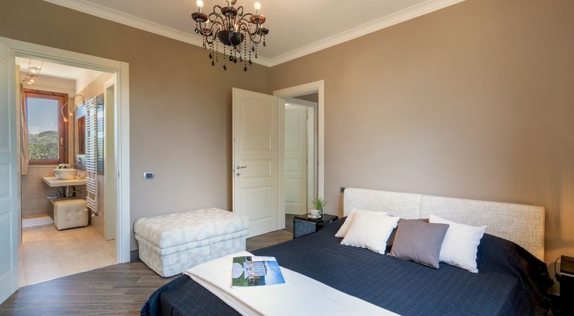 Photo of Distant Horizon