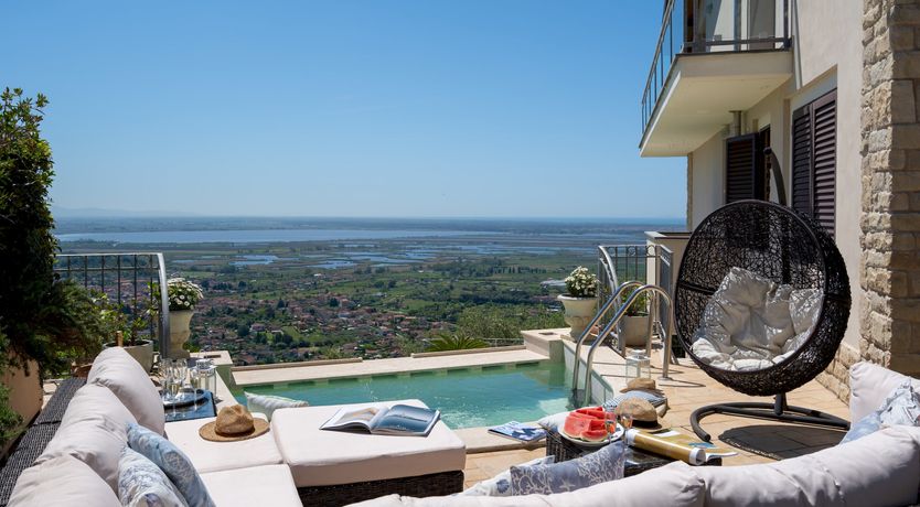 Photo of Distant Horizon