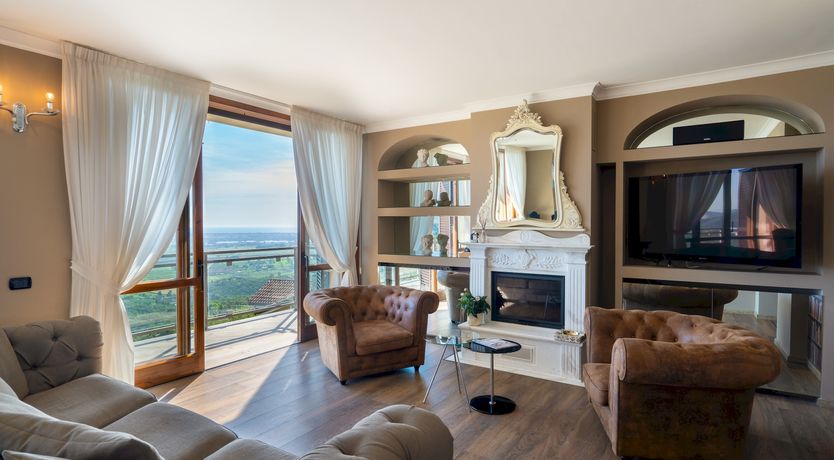 Photo of Distant Horizon