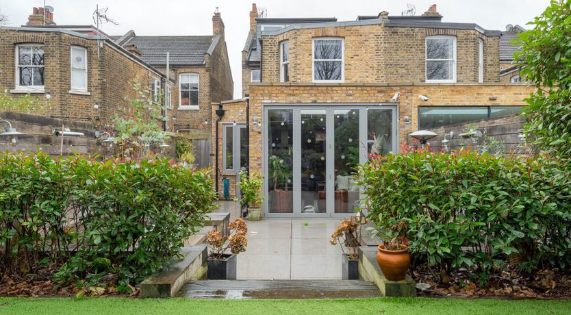 Photo of Frosted Dawn