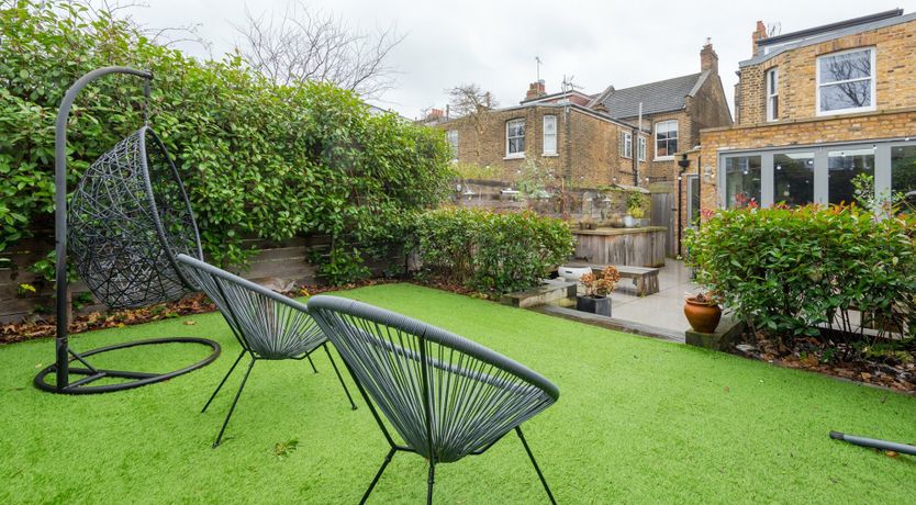 Photo of Frosted Dawn