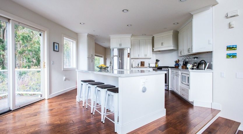 Photo of The Curve of the Moon