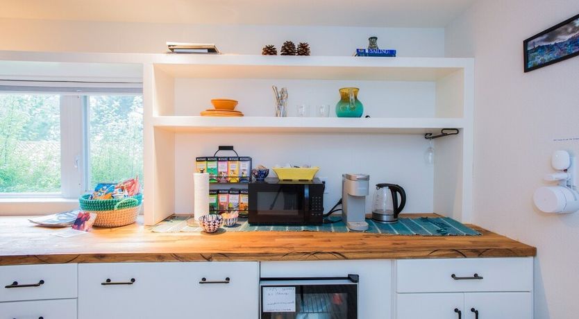 Photo of The Curve of the Moon