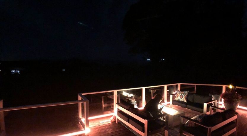 Photo of The Curve of the Moon