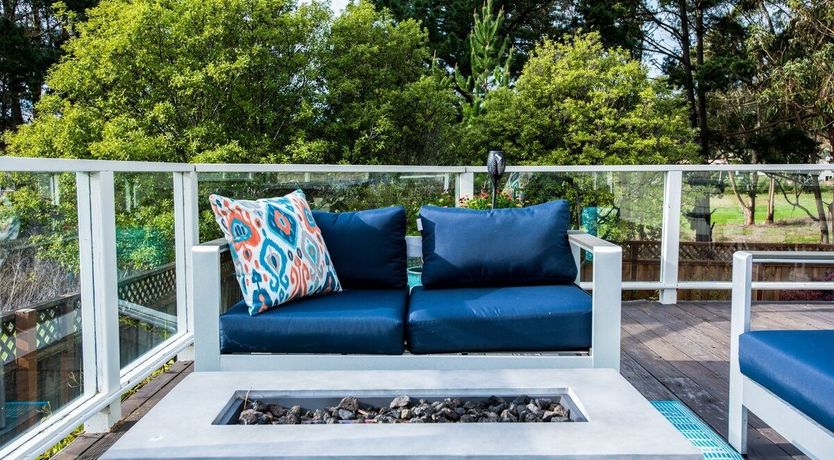 Photo of The Curve of the Moon