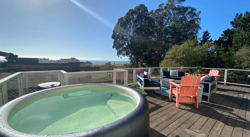 Photo of The Curve of the Moon