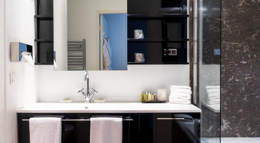 Photo of Montmartre Charmer