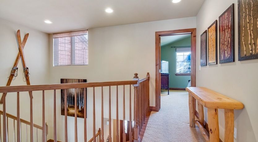 Photo of Highland Greens