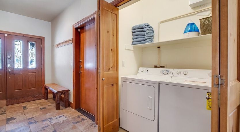 Photo of Highland Greens