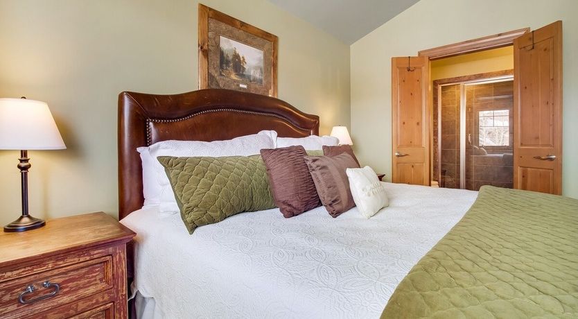 Photo of Highland Greens