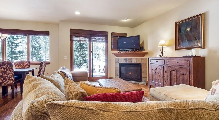 Photo of Highland Greens