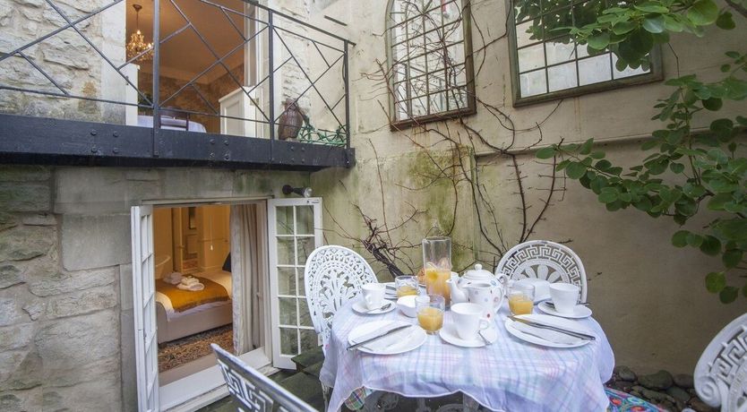 Photo of Vanity Fair