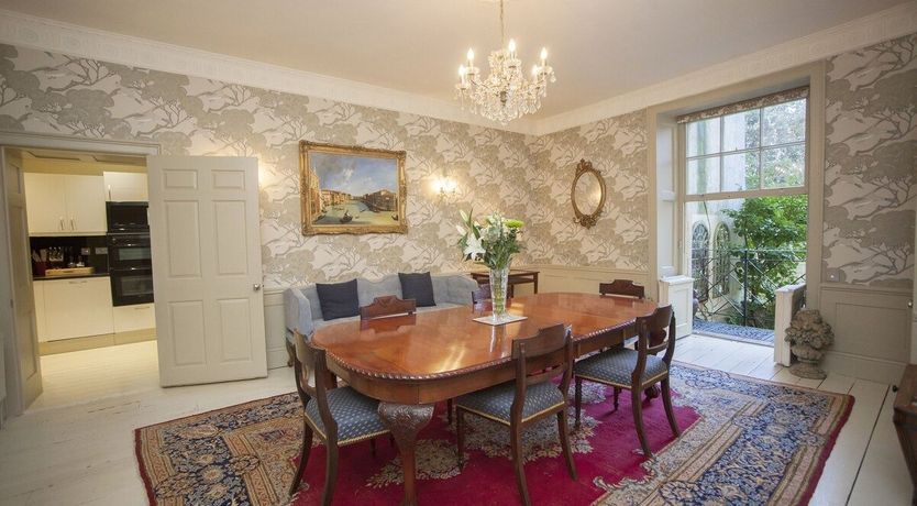 Photo of Vanity Fair