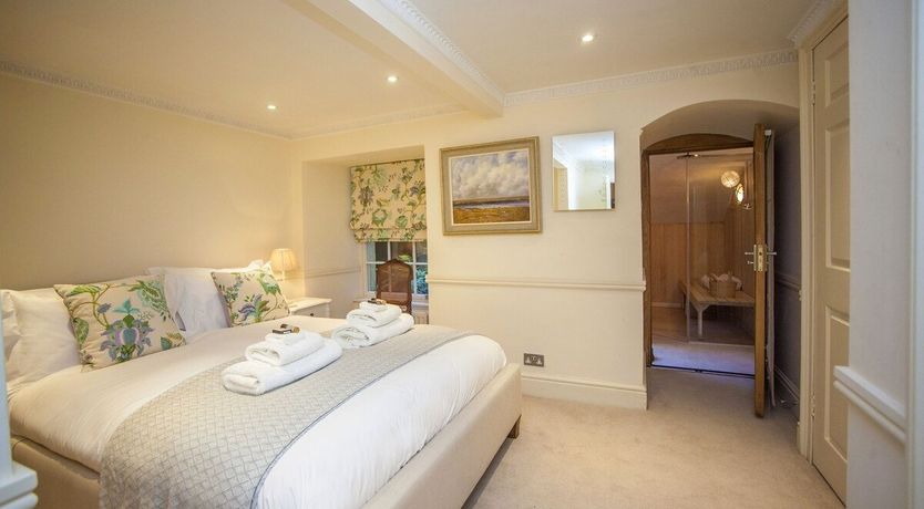 Photo of Vanity Fair