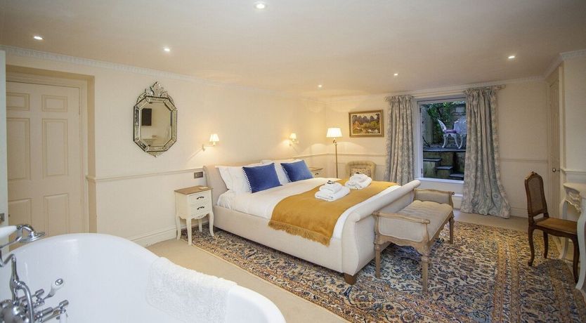 Photo of Vanity Fair