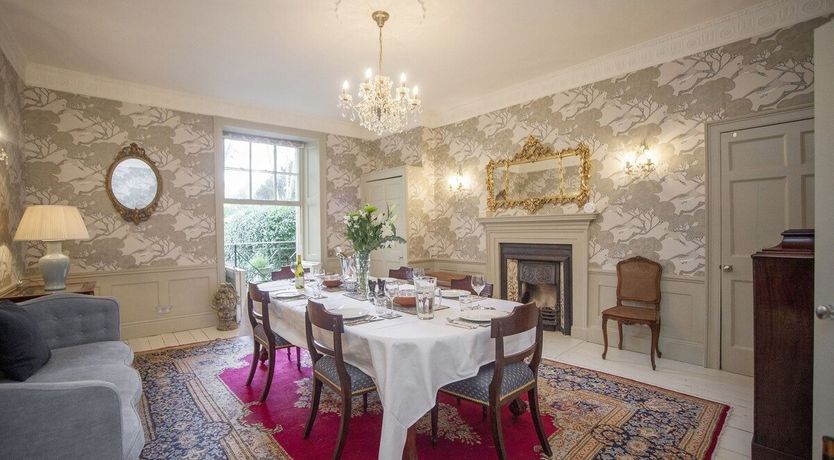 Photo of Vanity Fair