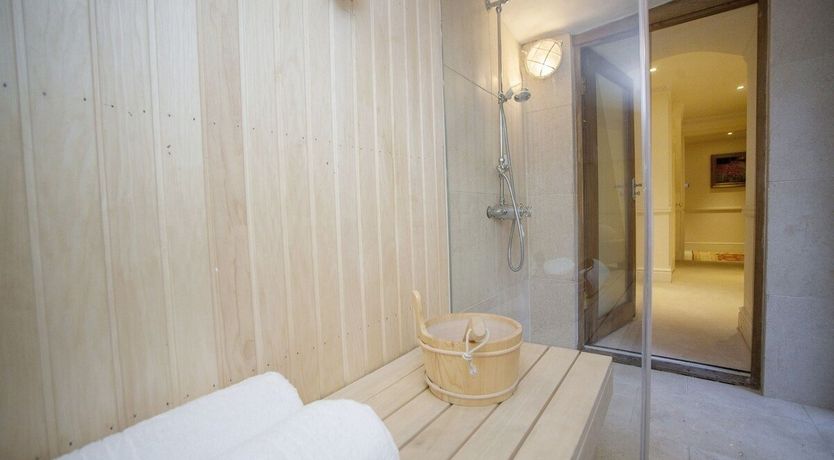 Photo of Vanity Fair