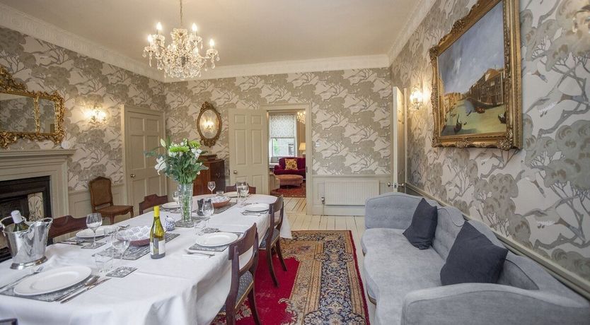 Photo of Vanity Fair