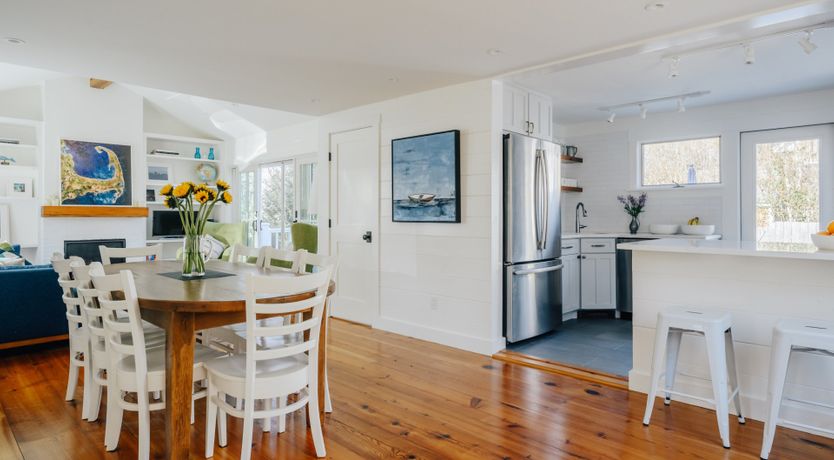 Photo of Sea Urchin Escape