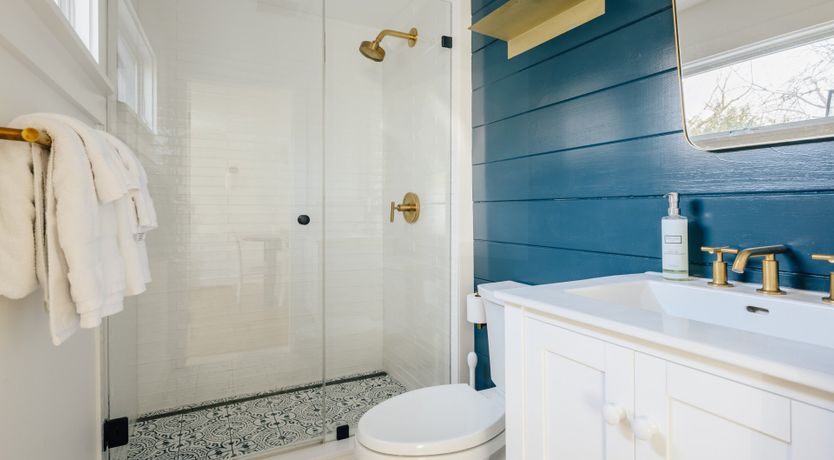 Photo of Sea Urchin Escape