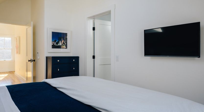 Photo of Sea Urchin Escape