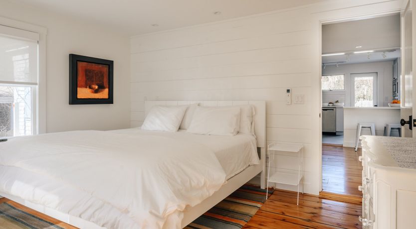 Photo of Sea Urchin Escape