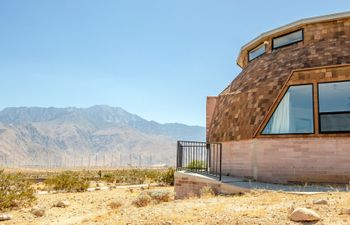 Desert Dome Holiday Home
