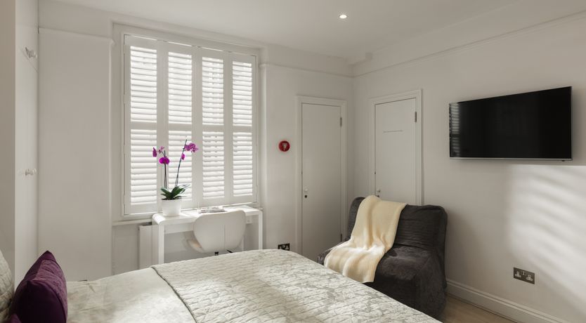 Photo of Life in Pimlico