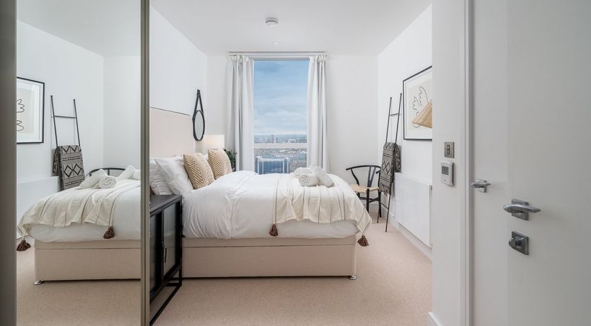 Photo of Rising High