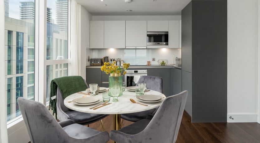 Photo of Rising High