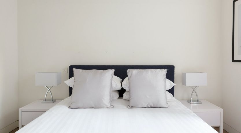 Photo of Pyramid Jewel