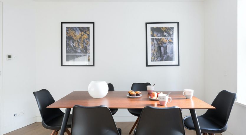 Photo of Pyramid Jewel