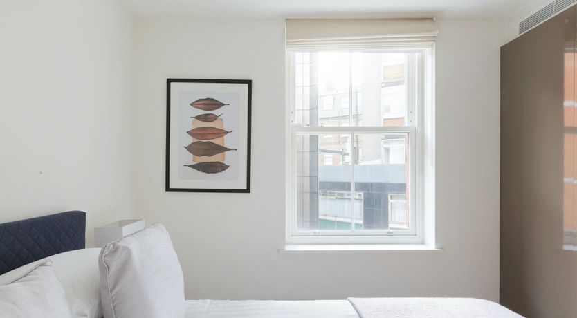 Photo of Pyramid Jewel