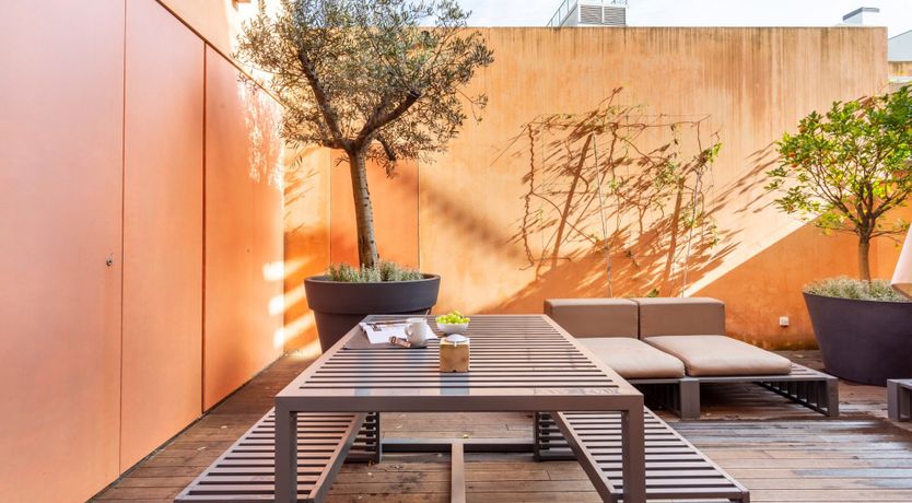 Photo of Sterling Honey