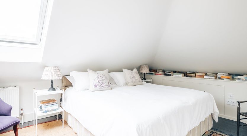 Photo of Sun Swept Ladbroke