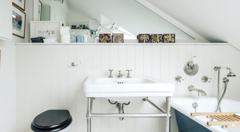 Photo of Sun Swept Ladbroke