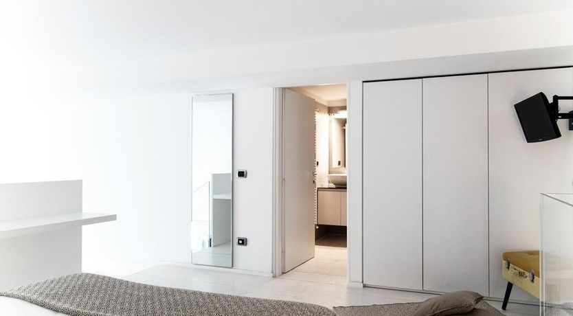 Photo of Simply Stylish