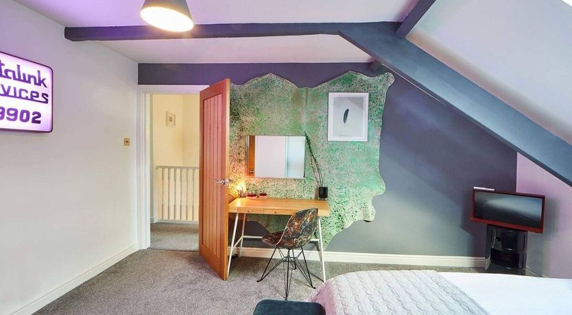 Photo of Warhol's Wonder