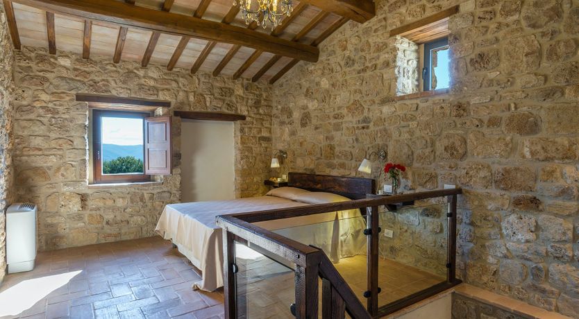 Photo of Santa Elena