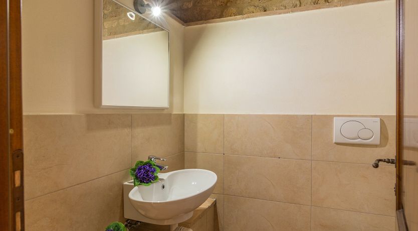 Photo of Santa Elena