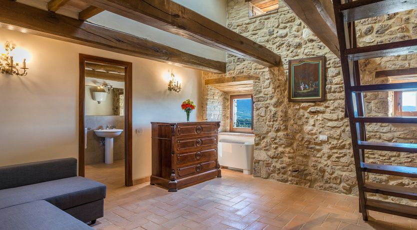 Photo of Santa Elena