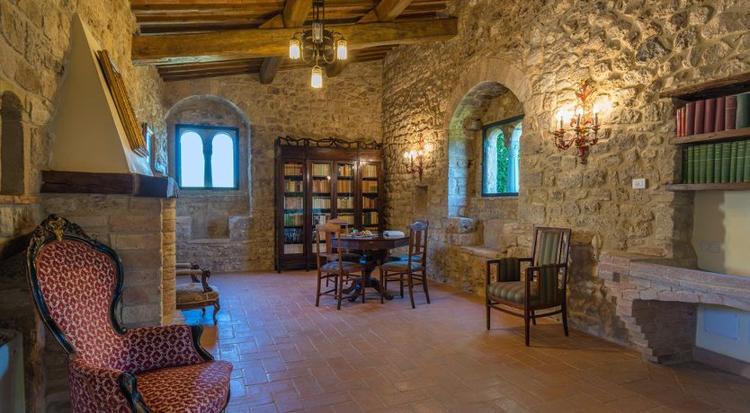 Photo of Santa Elena