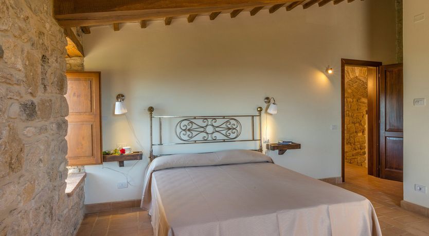 Photo of Santa Elena